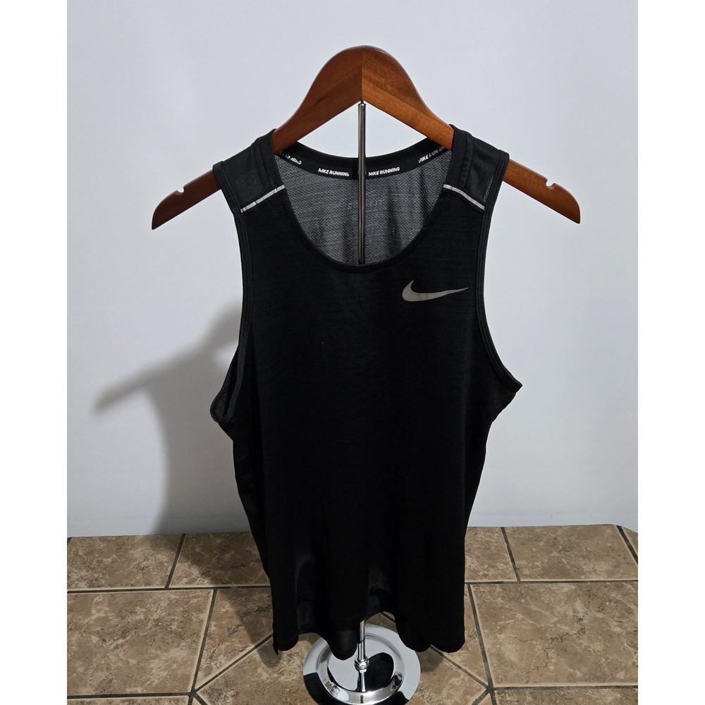 Nike Running Dri-FIT Miler Tank Top Mens Medium Black Reflective Sleeveless Mesh